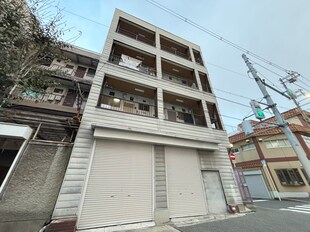 マンション丸本Ｂ棟の物件外観写真